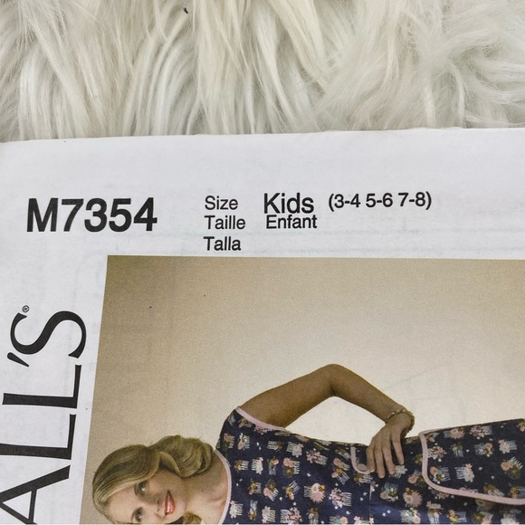 McCall’s 1955 Archive Collection Misses Dress 7354 - Picture 2 of 6